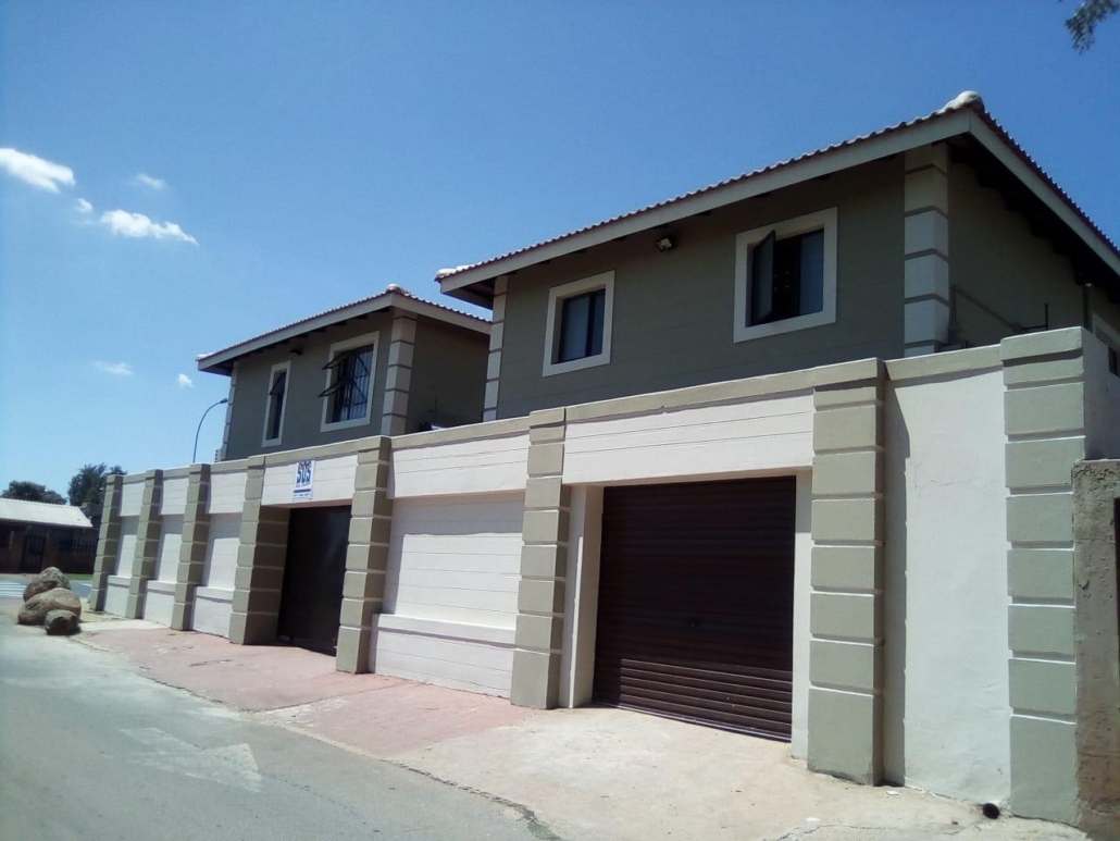 KMMADM 7463 (PTY) LTD image 10